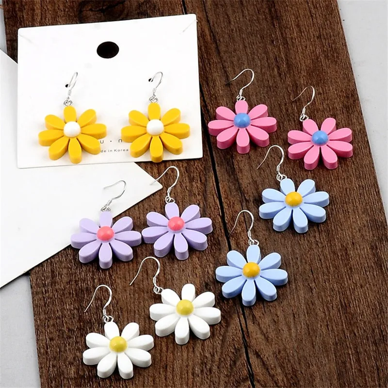 

Korean Style Daisy Flower Drop Earrings Cute Acrylic Sunflower Dangle Drop Earrings For Women Girls Lovely Jewelry Brincos