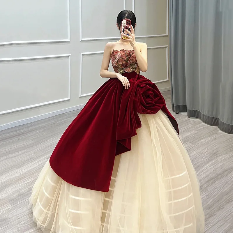 

2022 New Women Luxury Rose Embroidery Evening Dress Sleeveless Ball Gown Wedding Dress