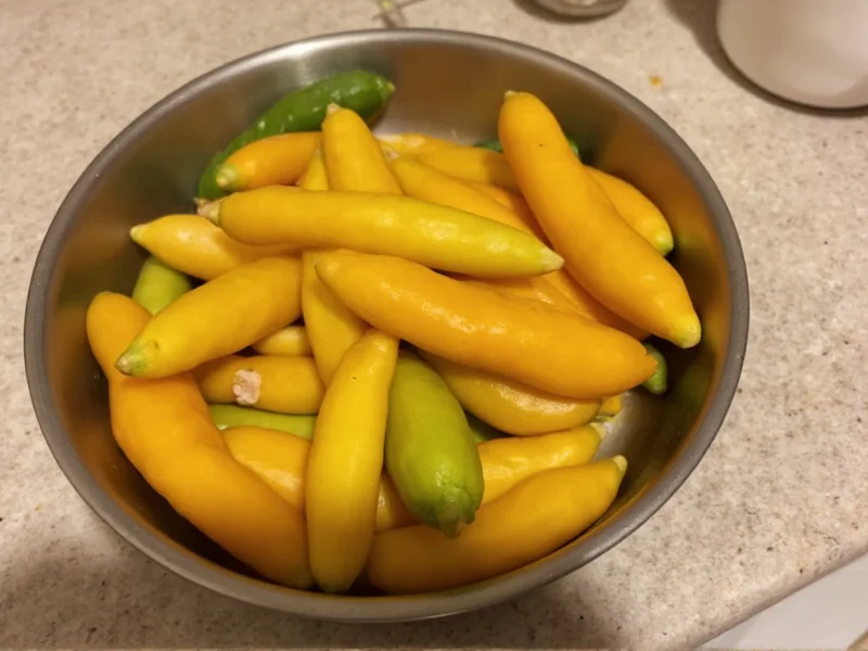 Best Substitutes for Pimento Peppers: 7 Practical Alternatives