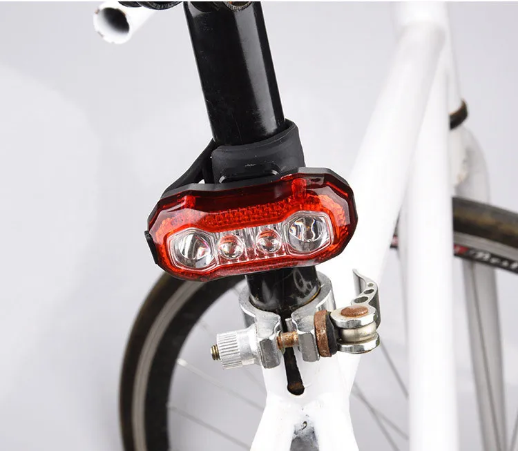 Top selling portable night riding safety warning light small usb rechargeable bicycle tail light