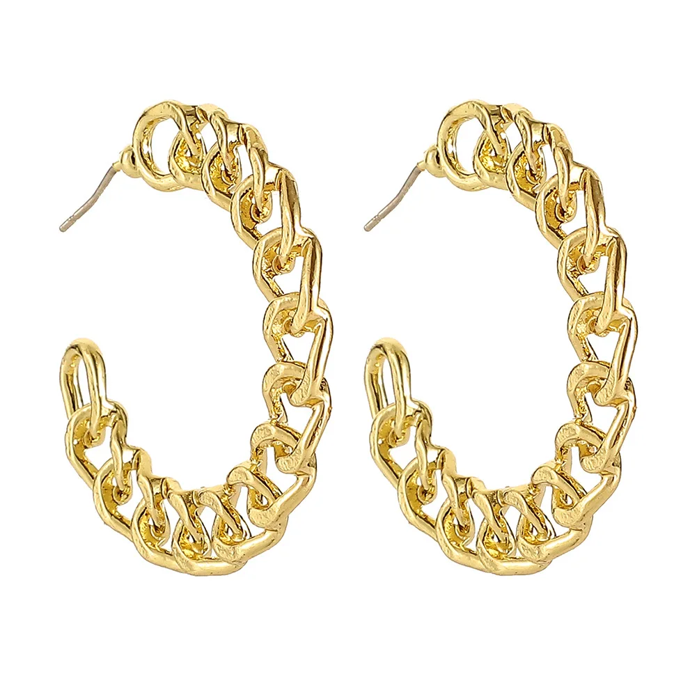

European American Fashion 18K Gold Hollow Chain Letter C Hoop Earring Minimalist Jewelry Link Chain C Shape Stud Earring