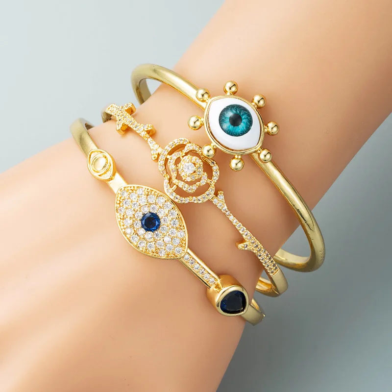 

Vintage 18K Gold Plated Crystal Evil Eyes Cuff Bracelet Glitter Micro Pave Cubic Zirconia Evil Eyes Bracelet