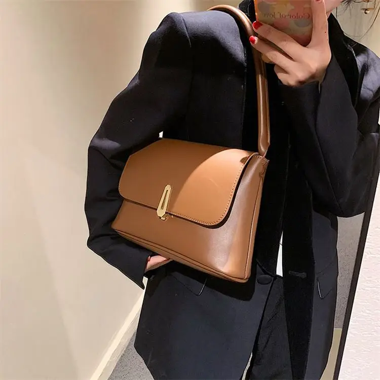 

D12086 Solid color casual street new style retro single shoulder ladies bags 2021 fashion luxury handbag