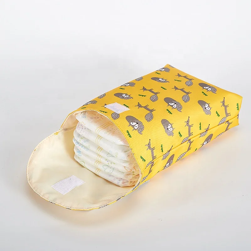 

Hot sale outdoor cute cartoon portable baby diaper nappy caddy organizer hand bags for women