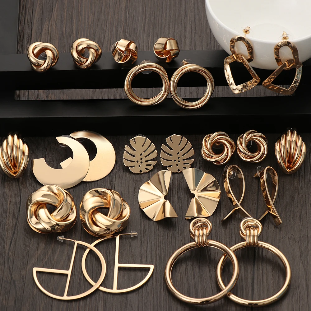 

2020 Explosive metal personality exaggerated alloy earrings twisted twist fashion simple geometric earrings for women, Gold