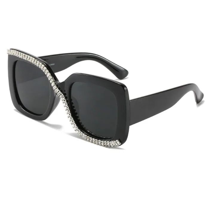 

Cheap Rhinestone Sunglasses 2021 newest Luxury Fashion Trendy Designer sun glasses big frame Bling Diamond Sunglasses for ladies, 7 color for selection