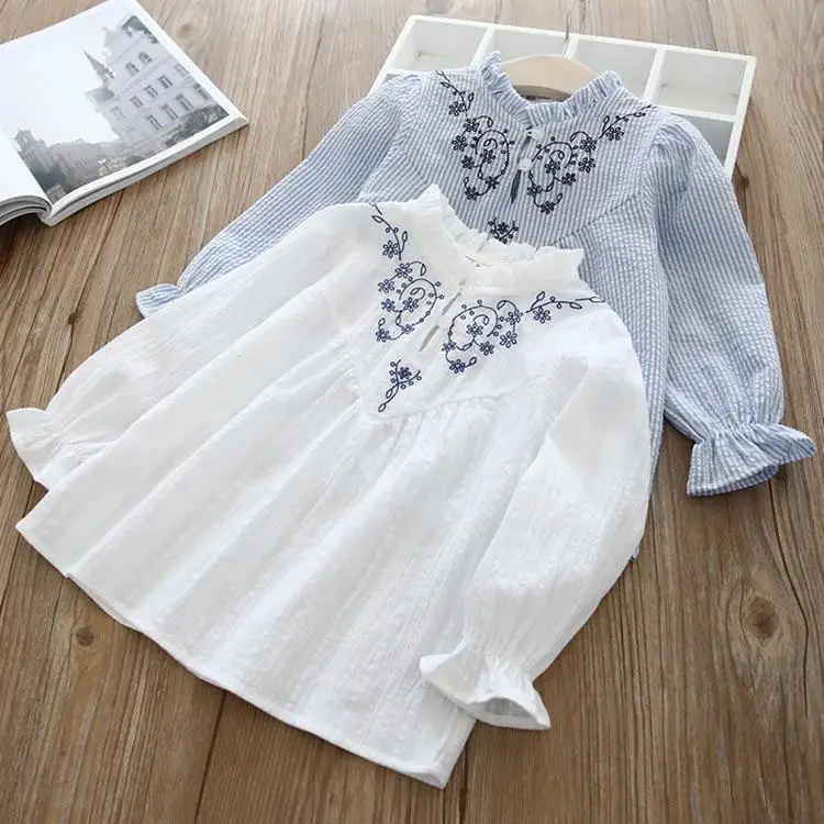 

Girls cotton long-sleeved shirt autumn new bottoming blouses children's floral embroidery round neck tops clothes