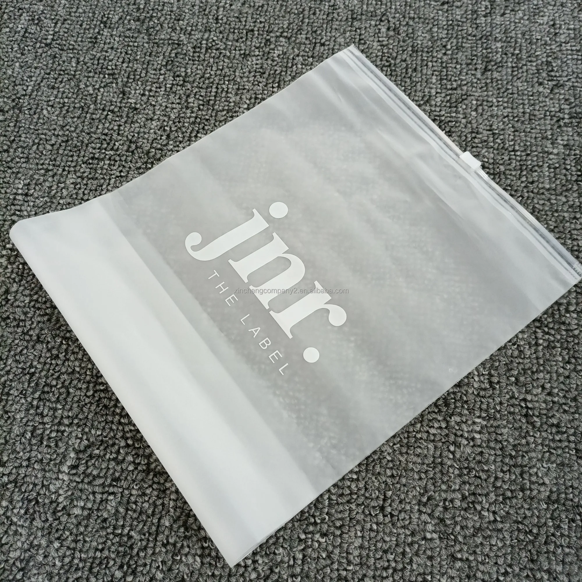 

OEM Frosted with logo clothing packaging PE bag printed t-shirt plastic poly bag plastic bag for hoodies