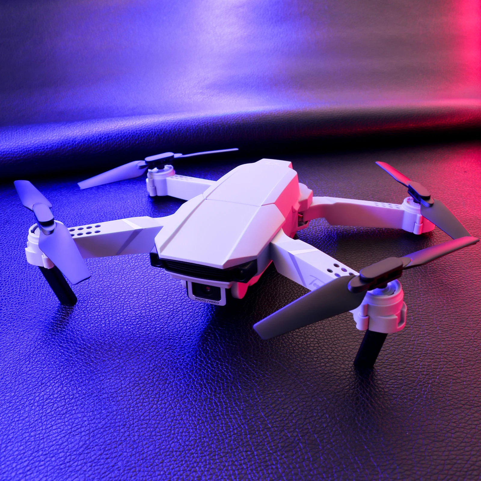 

Manufacturer Free Shipping hx 750 low budget rc drone with camera for kids