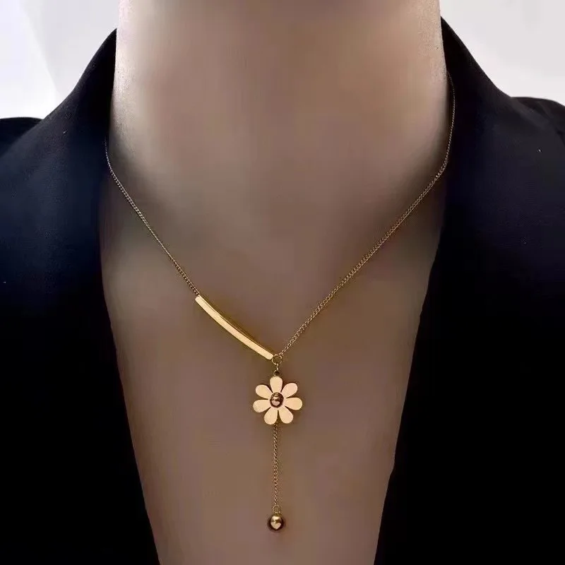 

LS09004 2022 hot sell pendant flower fashion envelope Stainless Steel OEM Gold Plated Jewelry Wholesale Necklace or women