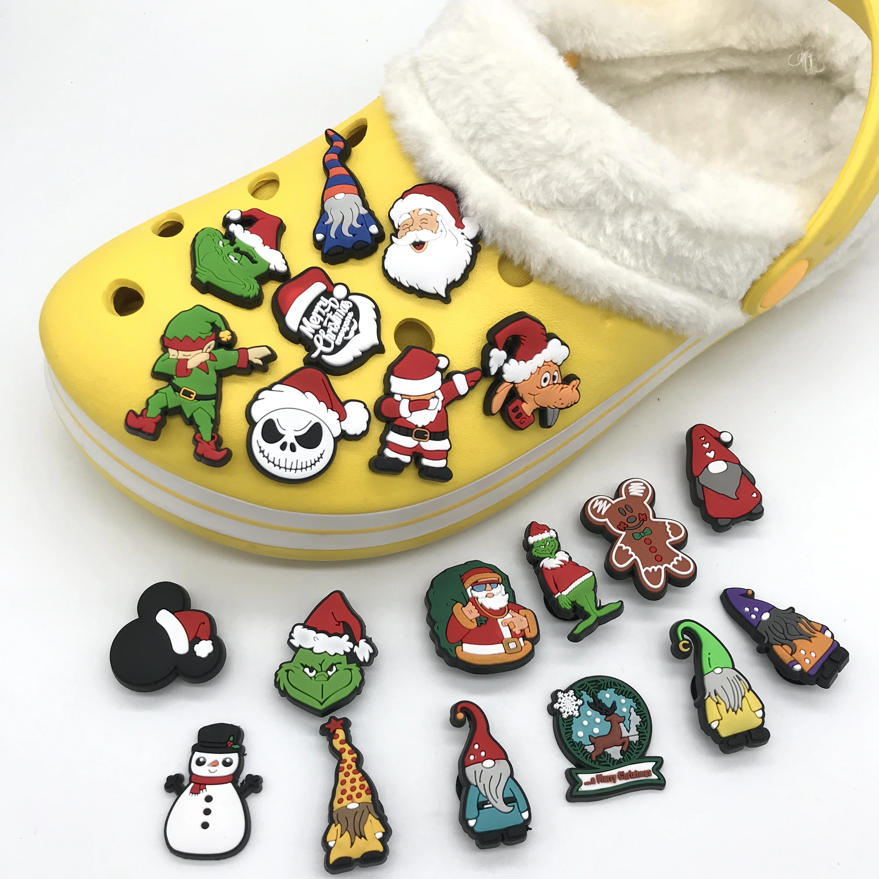 

2021 new design shoe decorations croc charms merry christmas present Santa snowman grinch party gifts shoes charms, Picture