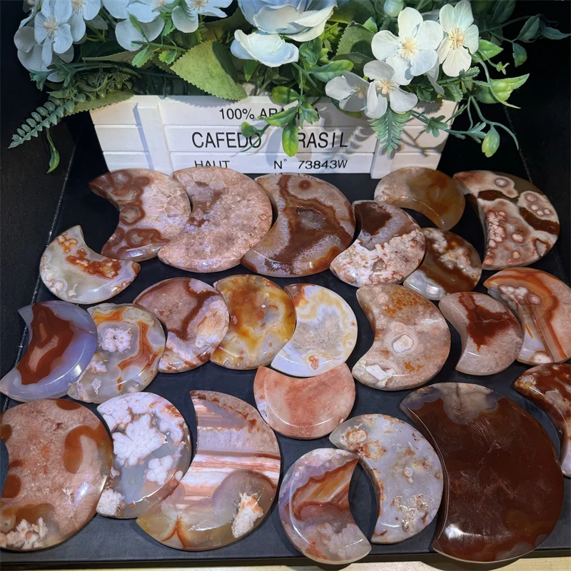 Wholesale Fengshui Natural Crystals Healing Stones Crystal Crafts Red Flower Agate Moon for Souvenir