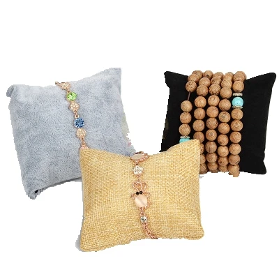 

E950 Jute Bracelet Bangle Jewellery Display Gift Small Watch Pillows Linen Velvet Watch Pillow For Jewelry Packaging And Display