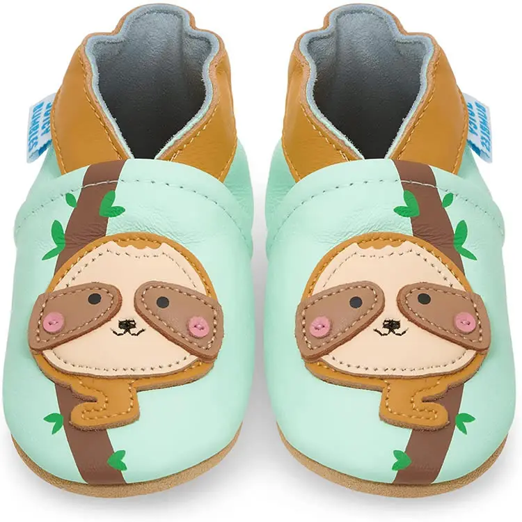 

Manufacturers wholesale all kinds of cartoon pattern baby toddler shoes