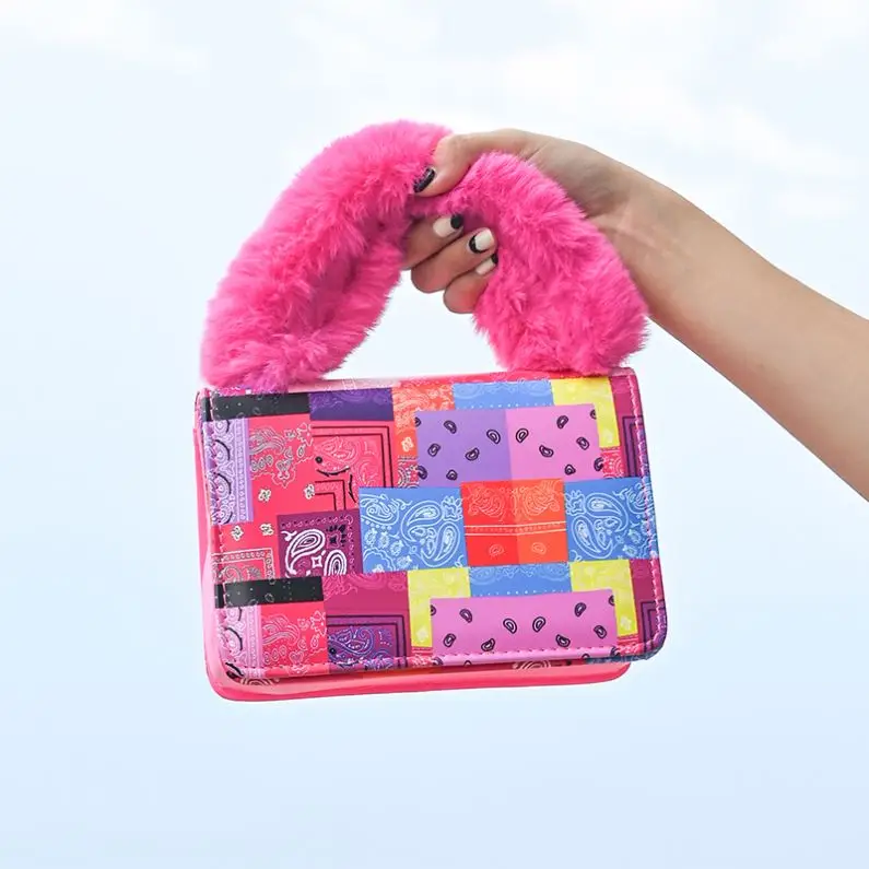 

2021 Latest Popular PU Leather Fur Ladies Hand Bags INS Fashion Designer Fall Crossbody Purses and Handbags for Women Luxury, Customized color