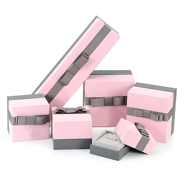 Custom romantic sweet pink velvet gift box decoration jewlery packaging