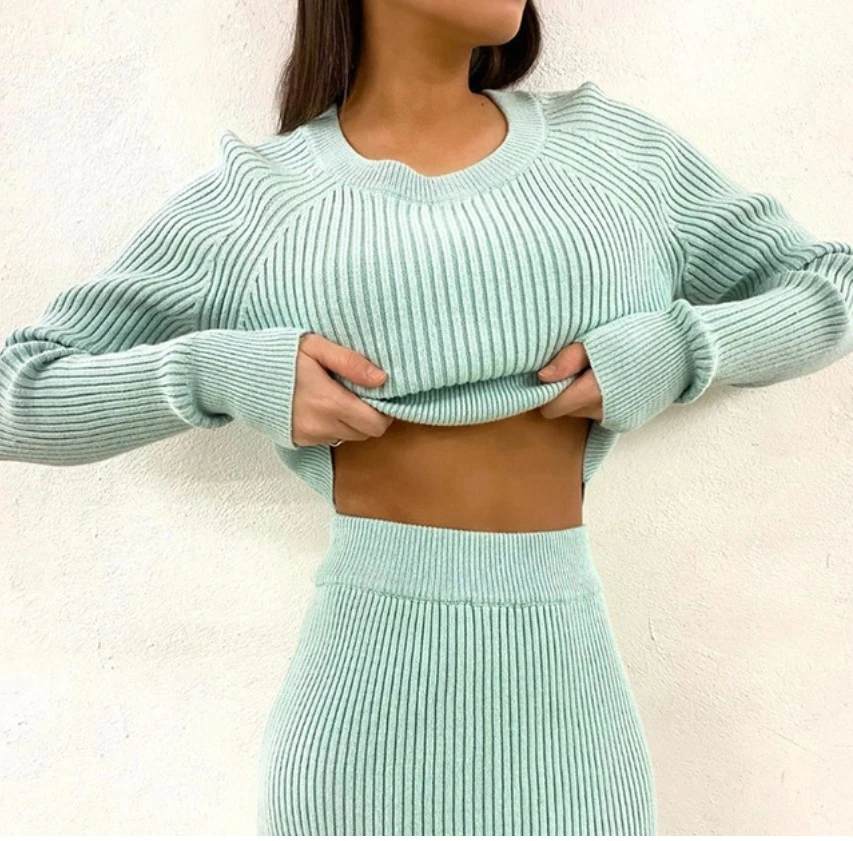 

Knitted 2 pieces dress set solid color ladies famale long sleeve loose cusaul dress set