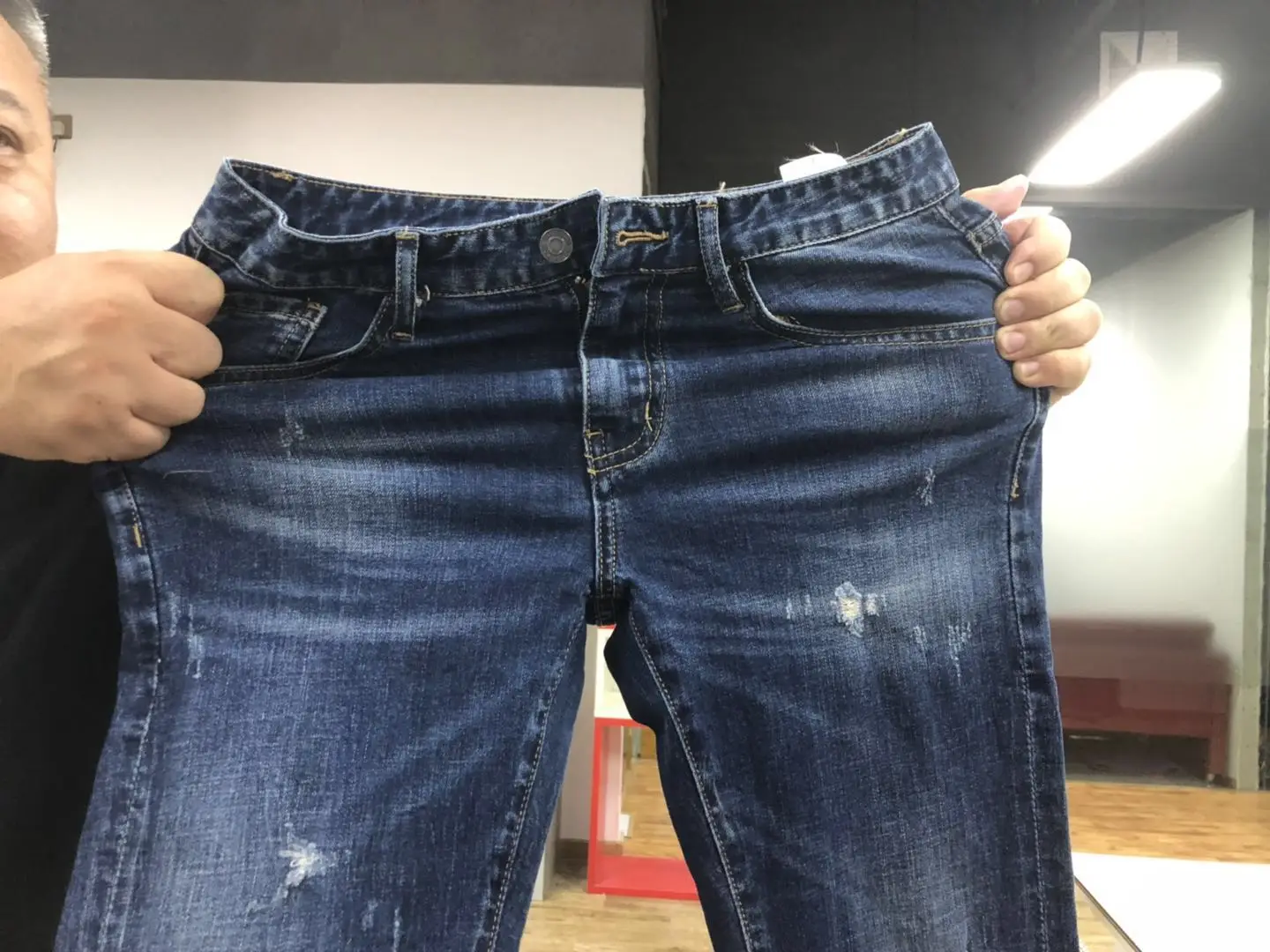 wholesale china stock pant jeans for