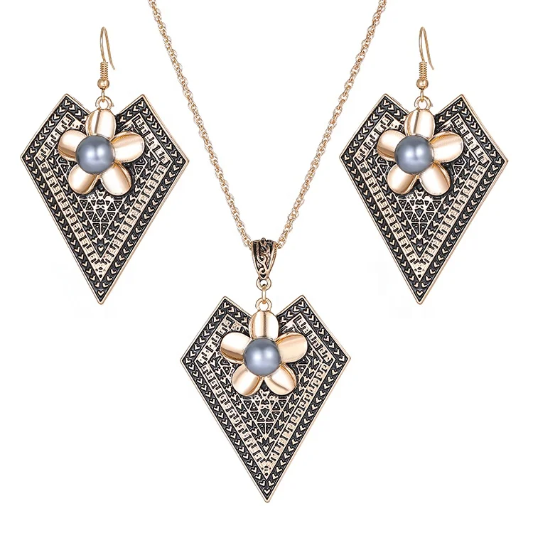 

Fashion Luxury Wedding Women Accessories Elegant Gold Plated Jewelry Set Hawaii Earring Necklace, Golden