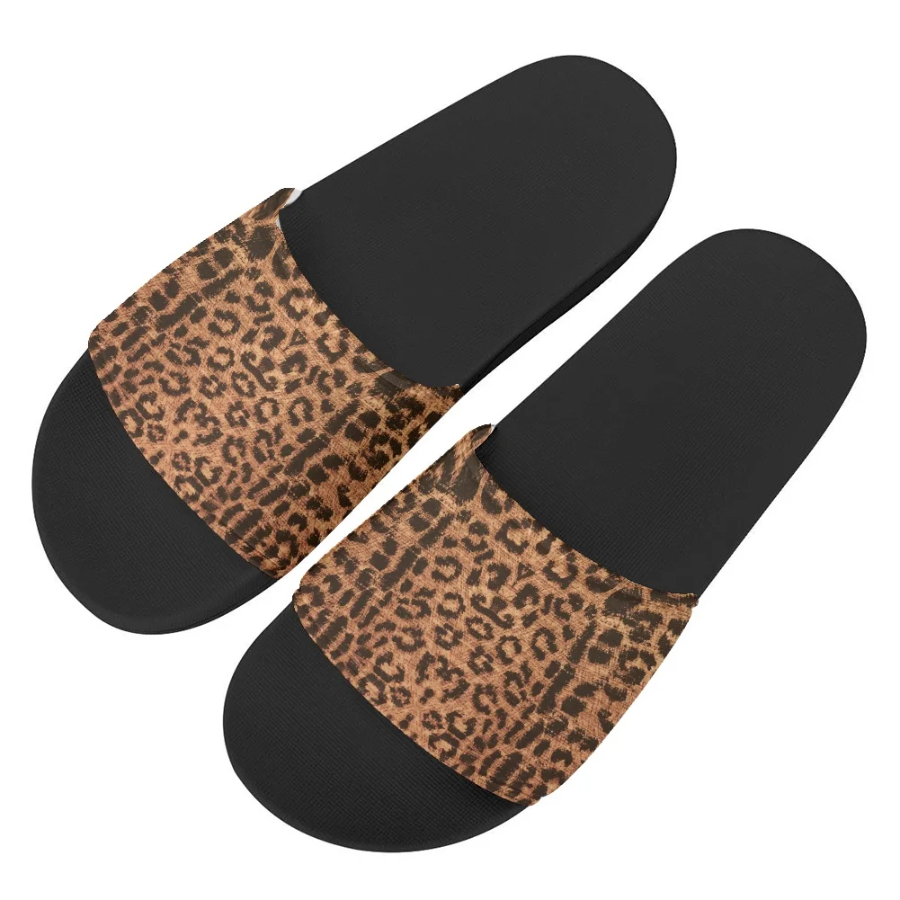 

Casual Footwear Open Toe Non Slip Rubber Slippers Vodasure For Men Vintage Leopard Printing Slide Sandals And Slippers Custom, Picture shows