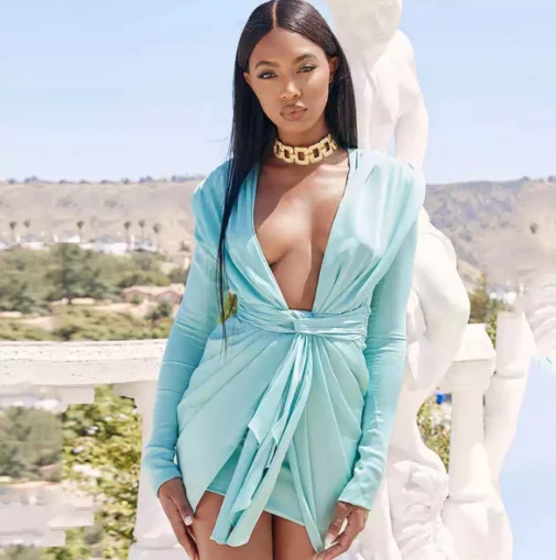 

Wholesale Ladies Fashion Street Shot Deep V Neck Chiffon Sexy Elegant Dress, Available