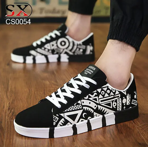 

2021 wholesale custom mens casual shoes canvas shoes