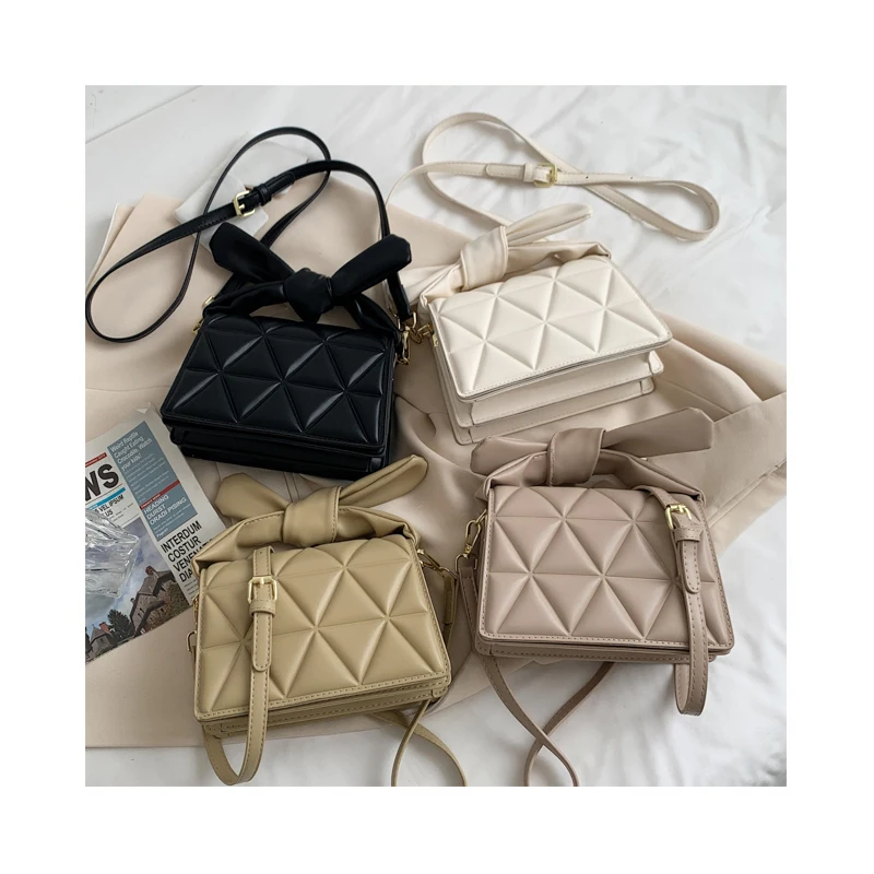 

High Quality Women Bag New Fashion Shoulder Bag Luxury Messenger Bag Rhombus Knot Strap Purse Triangle Pattern Handbag