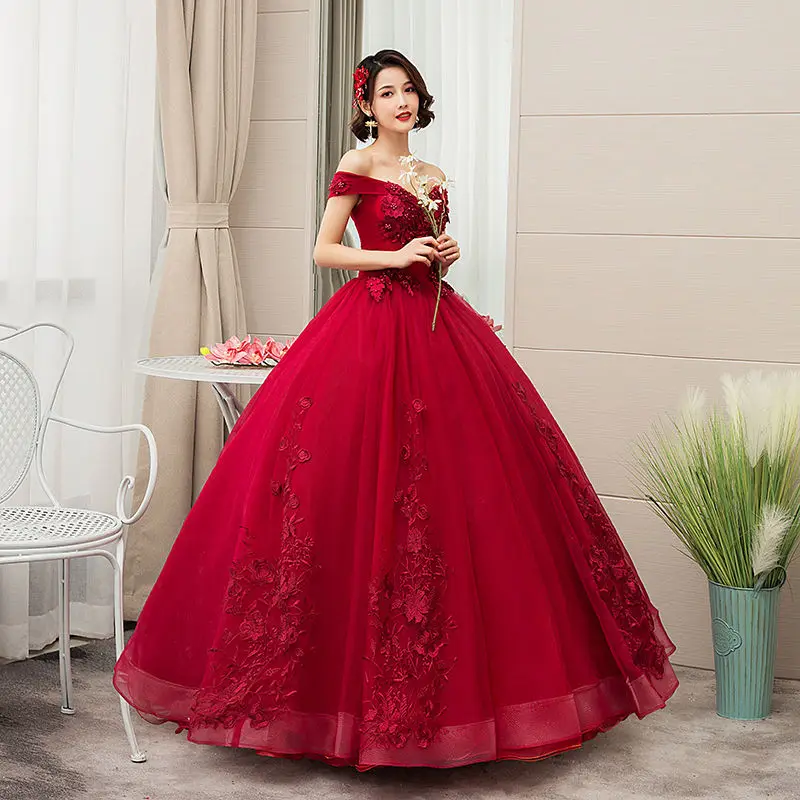 2019 New Off The Shoulder Luxury Lace Party Vintage Quinceanera Dresses 4 Colors Quinceanera Gown