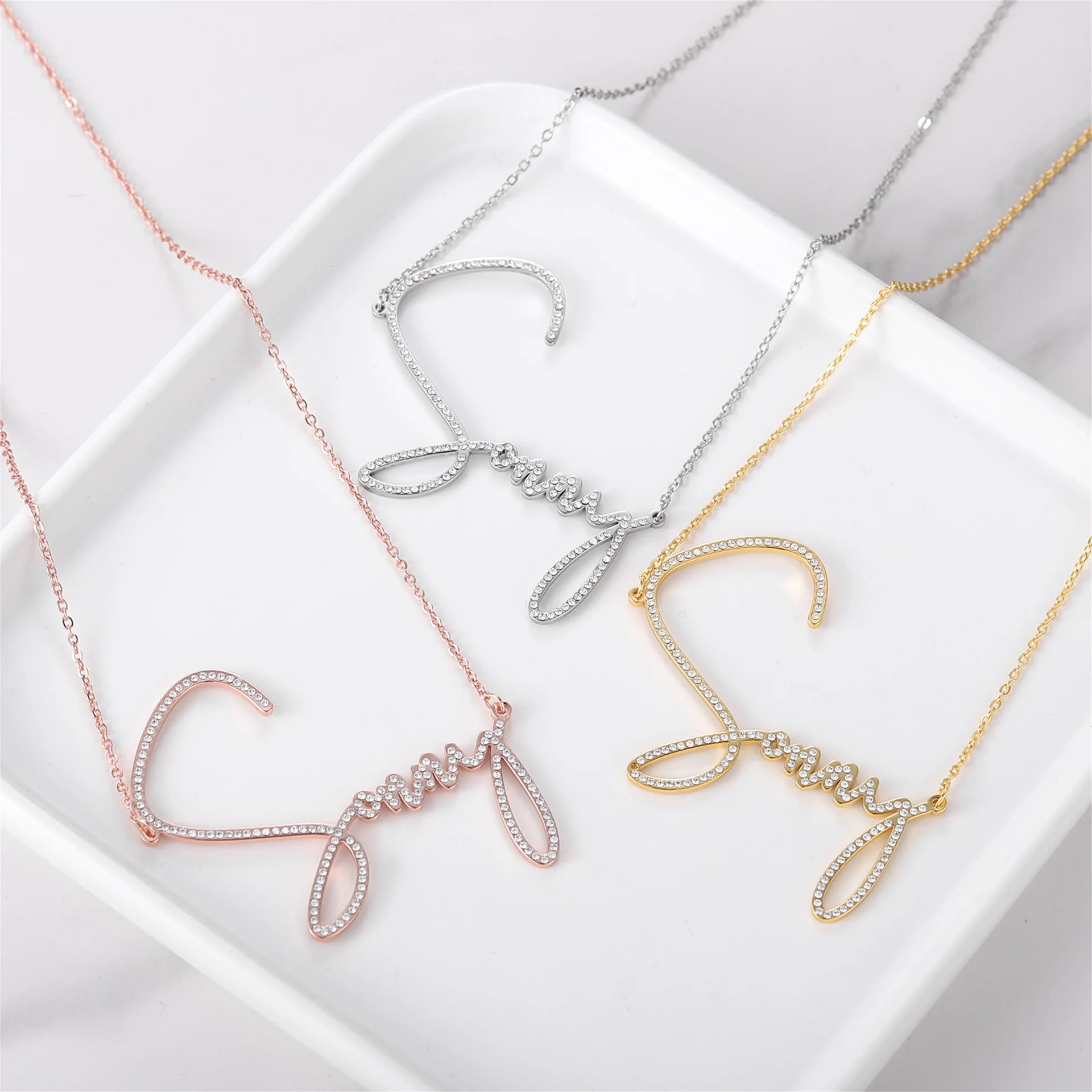 Custom Name Necklace with Shiny Stainless Steel Cursive Letter Plate Non-Tarnish Link Chain Fashion Jewelry
