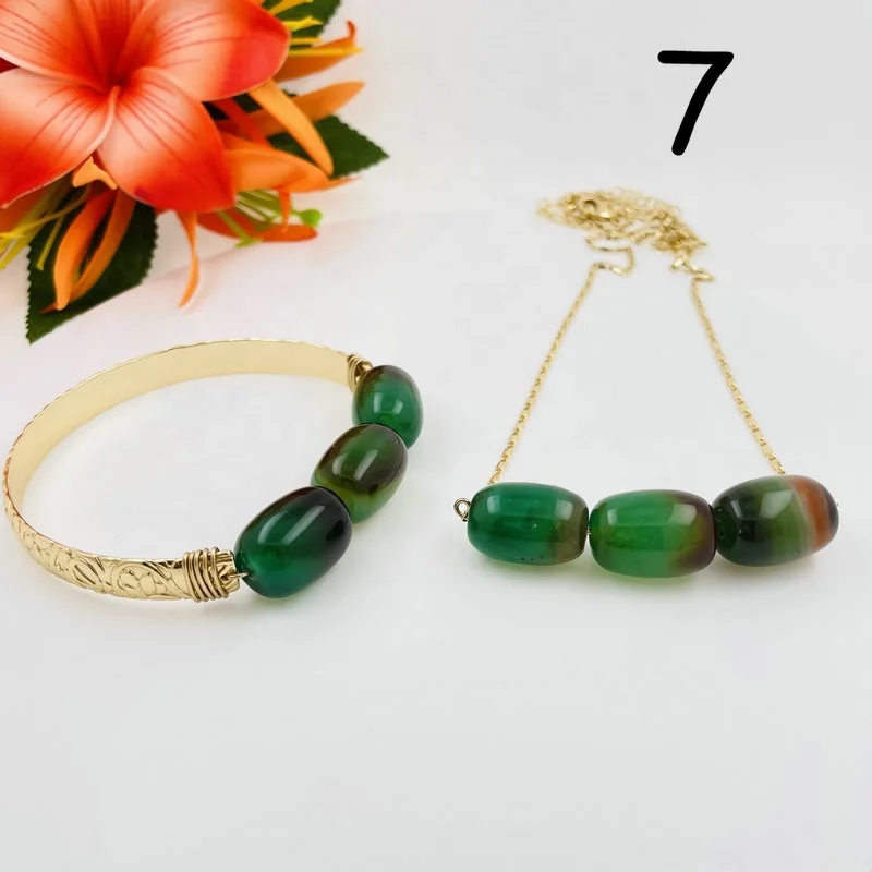 

Agate bangle jade bracelet and necklace Polynesian Samoan Hawaiian jewelry wired bracelet with turtle honu design