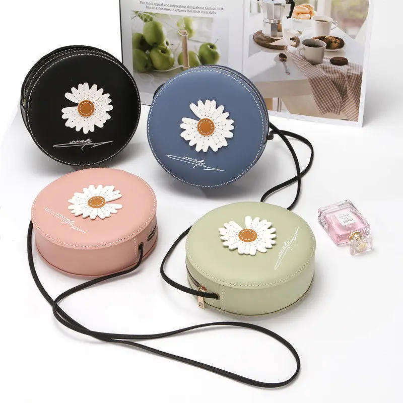 

2021 new diy handmade bag cute girl shoulder bag homemade gift handmade material small daisy bag, Black,pink,blue,green
