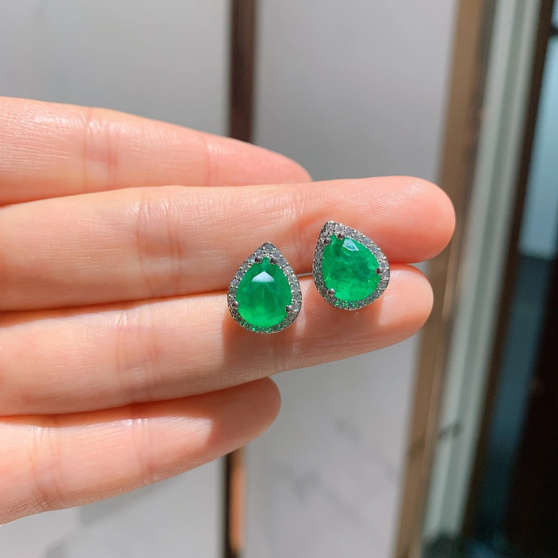 

Water Drop Shape Emerald Paraiba Tourmaline Gemstone Necklace Stud Earrings Fine Jewelry Sets, Customized color