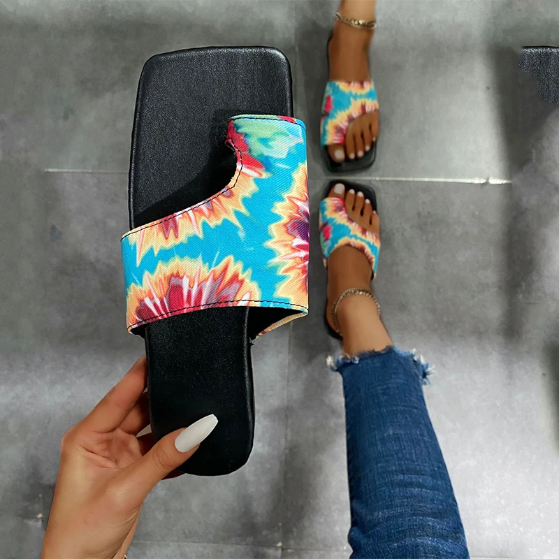 

Summer New Style Women's Shoes Flat-Bottomed Large Size Beach Flip Flops