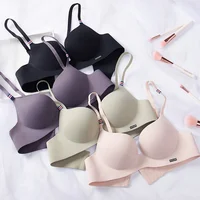 

Low price one-piece no steel ring no trace breast deep V sexy push up bra