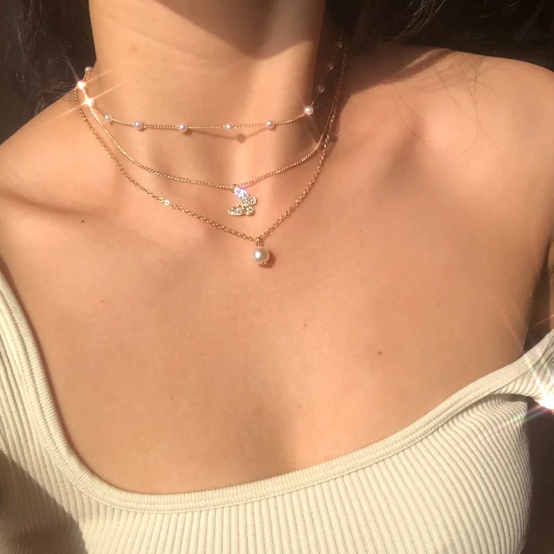 

Temperament Multilayer Butterfly Pearl Pendant Necklace