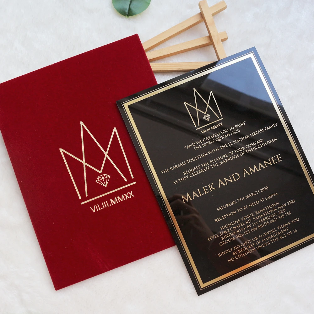 

Doc Wedding Invitations Luxury Black Acrylic Invitation Card with Gold Foil Velvet Envelope Suede envelopes custom