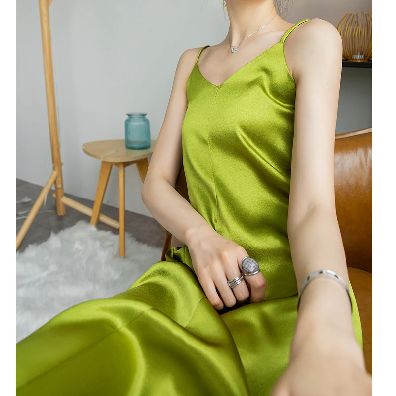 

Custom Design Ladies Silk Dress V Neck Sleeveless Sexy Dresses For Women