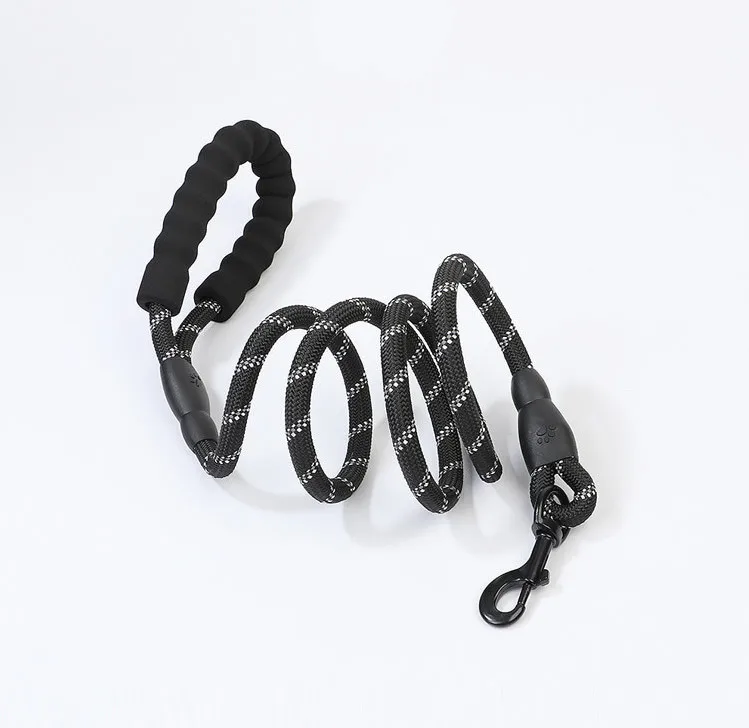 

LOW MOQ Factory Heavy Duty Large Reflective Nylon Braided Rope Dog Leash