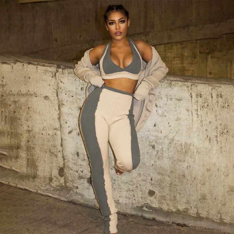 

KLJ114384 Wholesale new arrival V neck bra patchwork yoga set women casual sportswear tracksuit 2021