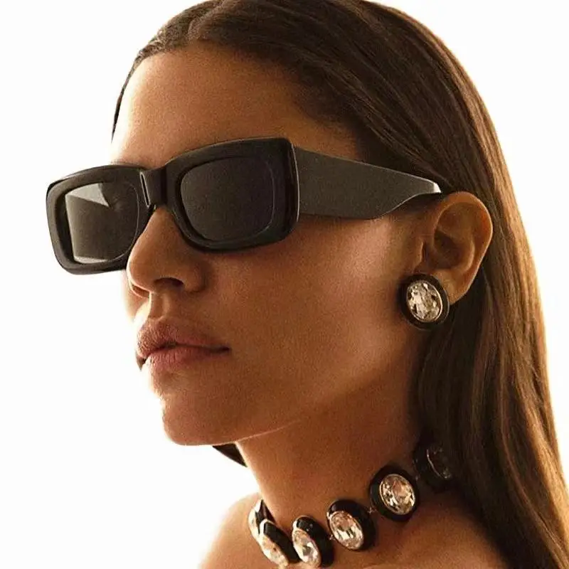 

2022 Fashion Women Vintage Sunglasses Brand Designer Sun Glasses Ladies Retro Small Frame Eyeglasses, Picture shows