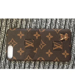 free shipping iphone-11 lv phone case