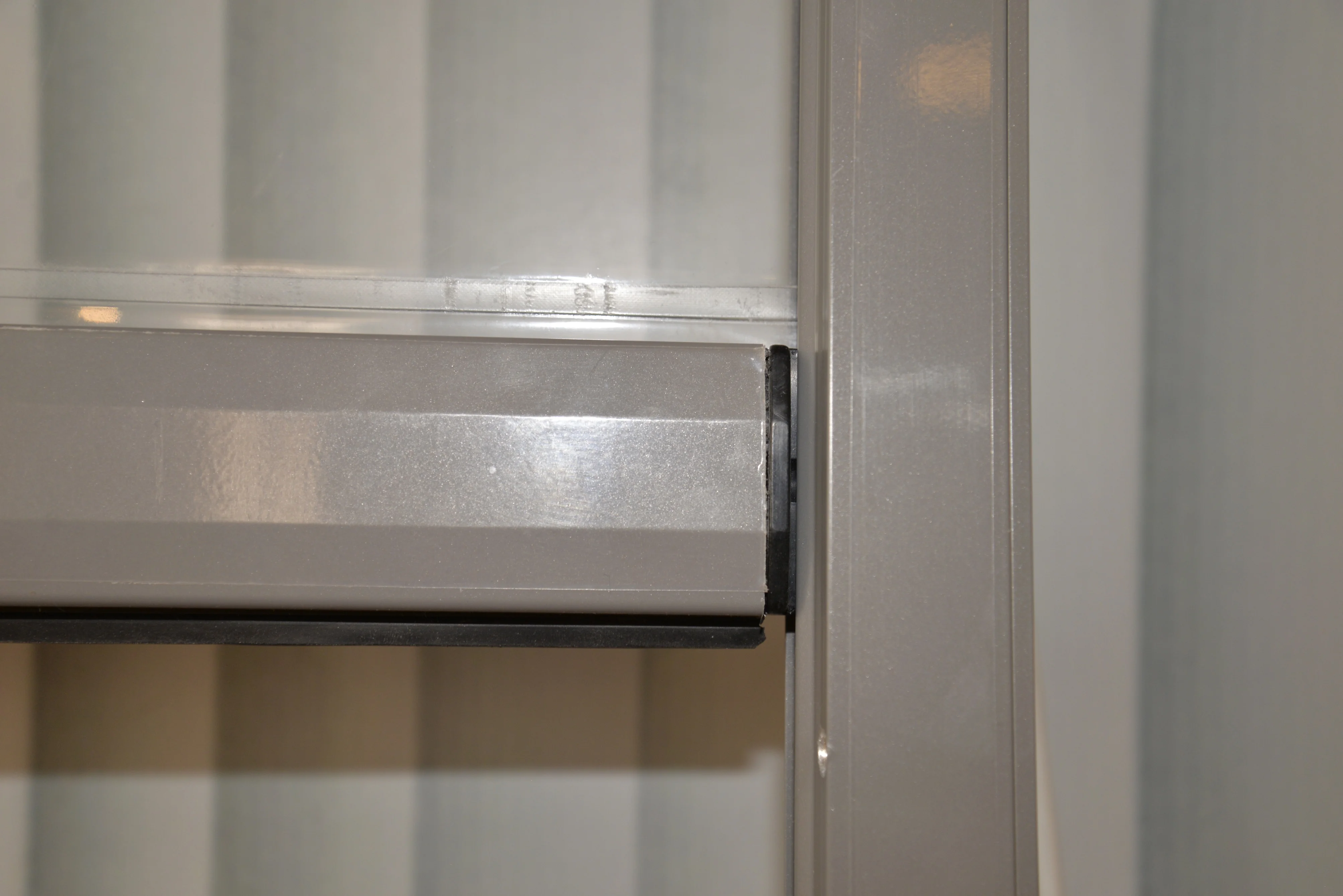 Waterproof Clear Pvc Outdoor Blind Transparent Zipper Track Roller