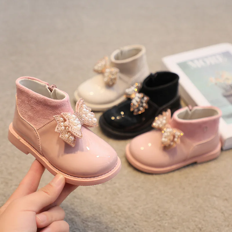 

2022 New Wholesale Kids Comfortable Leather Children Shoes Girls