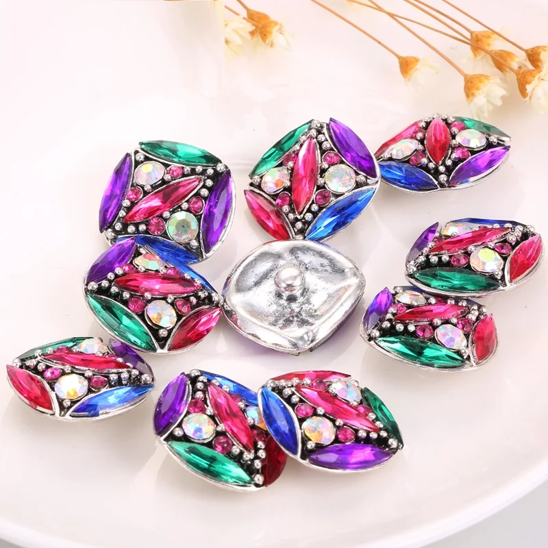 

Lots Rhinestone 18MM Snap Jewelry Crystal Snap Fit Snap bracelets Buttons women fashion Jewelry Free shipping