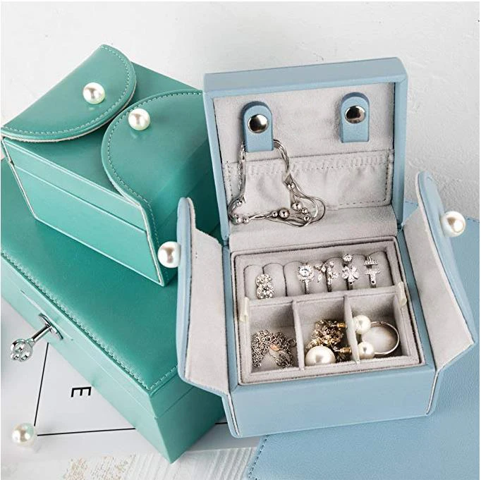 
2019 best selling customized luxury wholesale gift packaging green pu leather portable travel jewelry box 