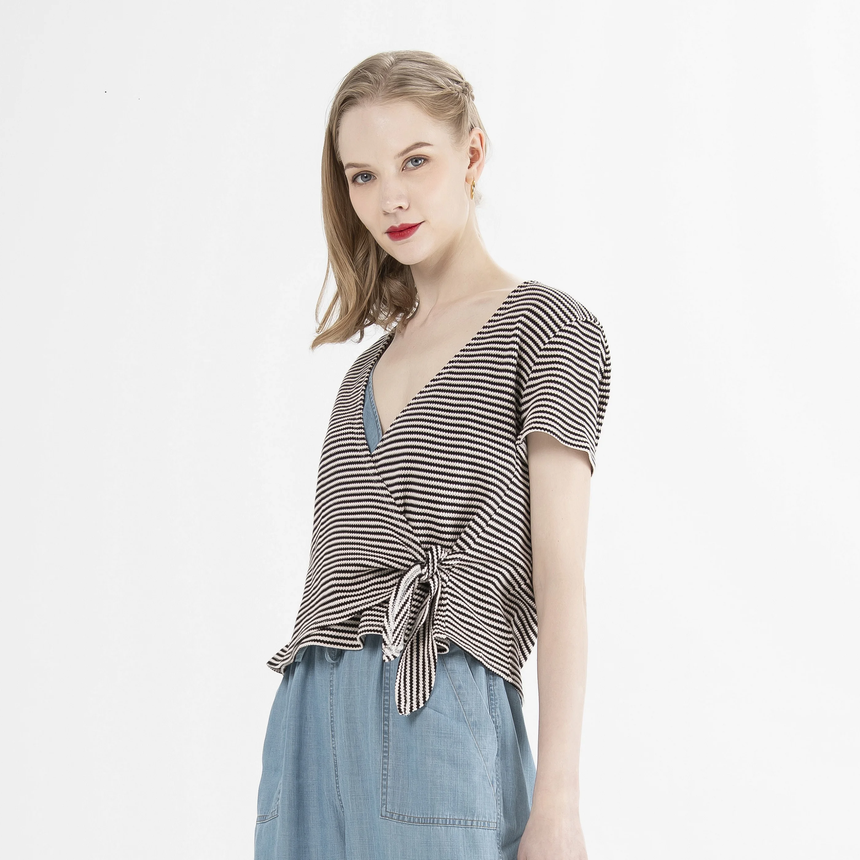 

Amazon Casual Ladies Summer Short Sleeve V Neck Stripes Women Famous Neck Design Top Blouses