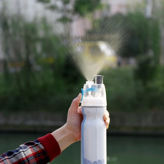 

spray sports hydration mist water bottle Spray PE double plastic Sport Drink Bottle Silicone Water Bottles, Customized color