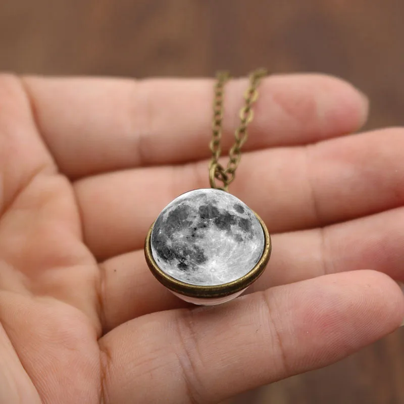 

Newest Solar System Universe Planet Pendant Necklace Creative Glass Ball Galaxy Pendant Necklace
