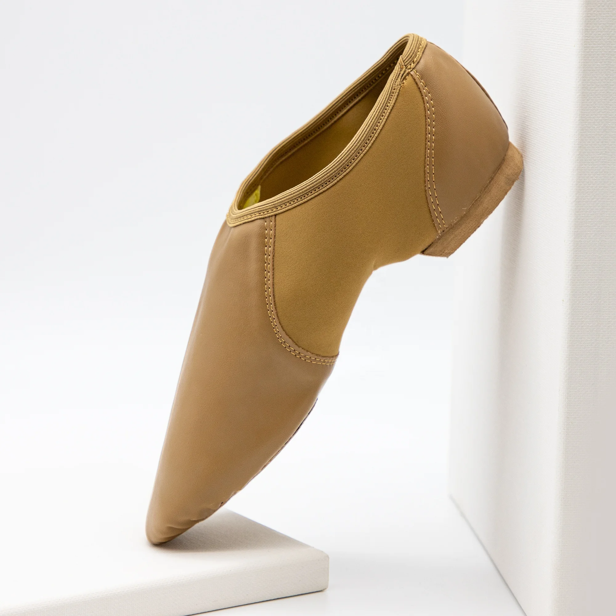 

PU/Leather dance shoes for jazz
