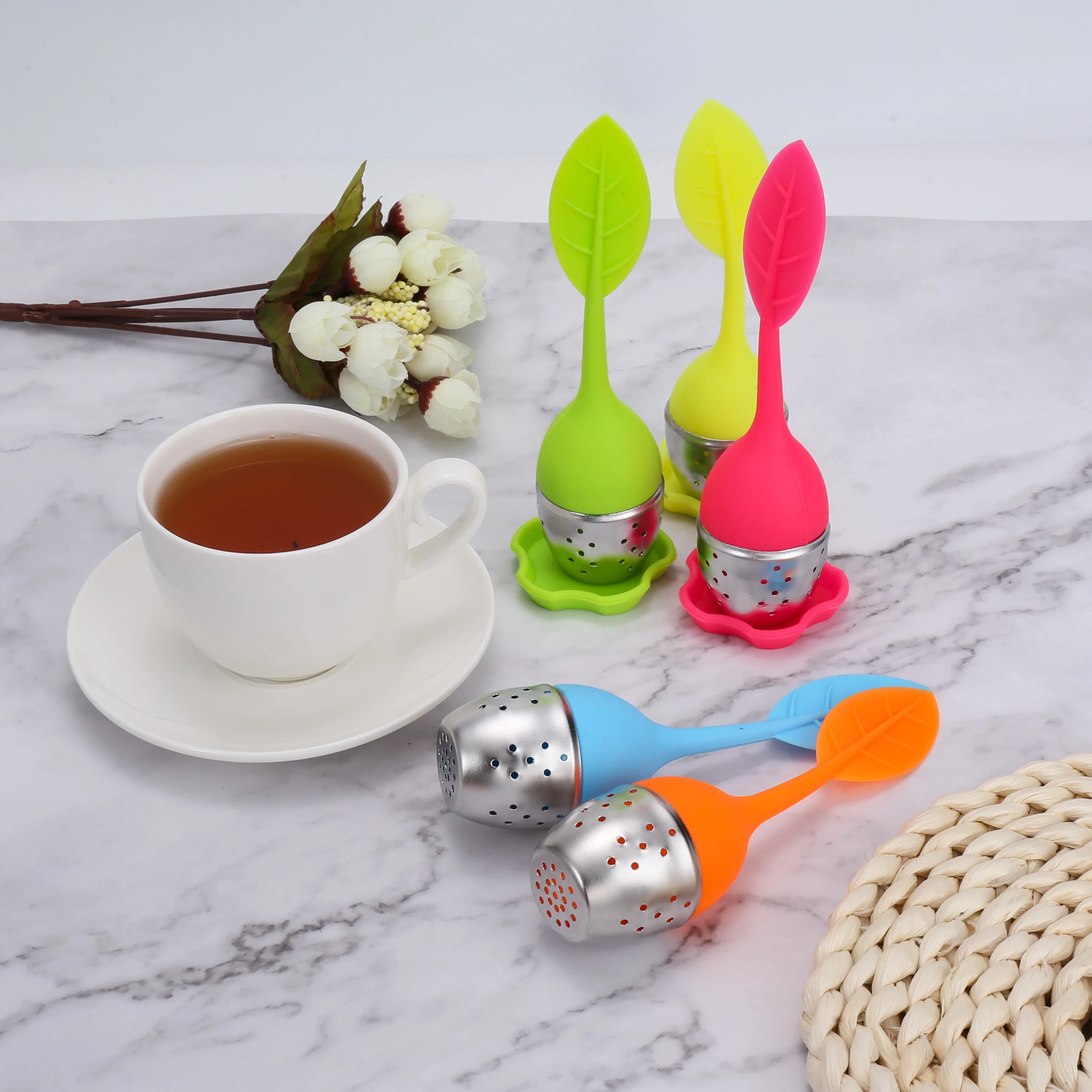 

Cute Silicone Leaf Shaped Tea Infuser Food Grade Metal Tea Infuser, Green, pink, blue,yellow,orange